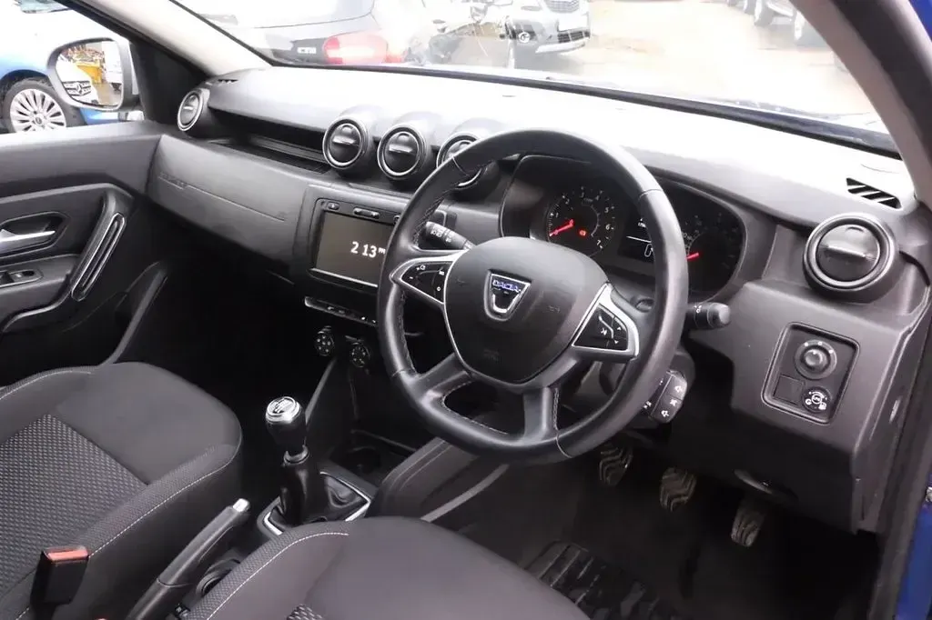 Used Dacia Duster Comfort 100 HP (73 kW) 2021 Blue SUV
