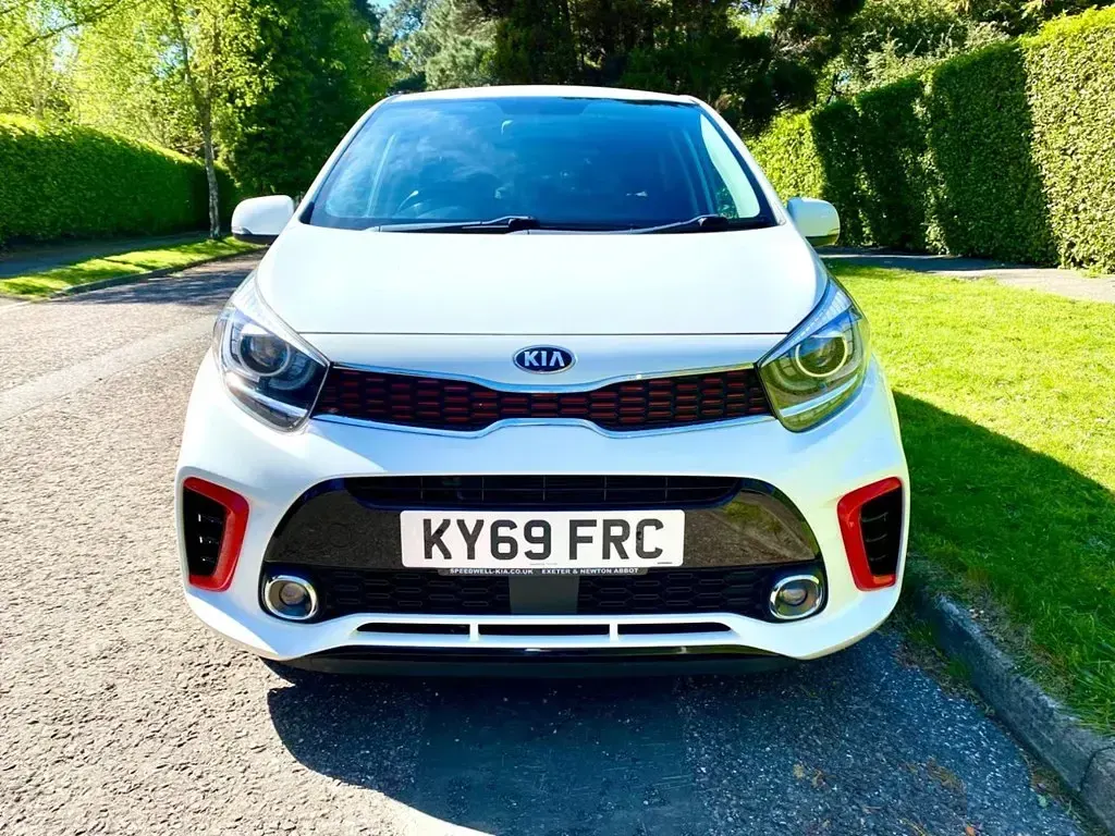 Used Kia Picanto GT-Line 99 HP (72 kW) 2019 White Hatchback
