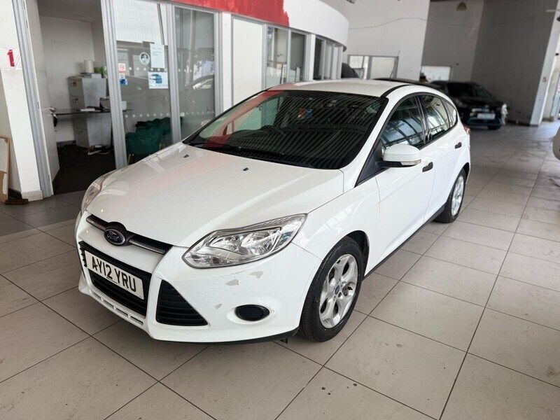 White Used 2012 Ford Focus Studio Hatchback | £2,399 (Good price) - Image 1/4