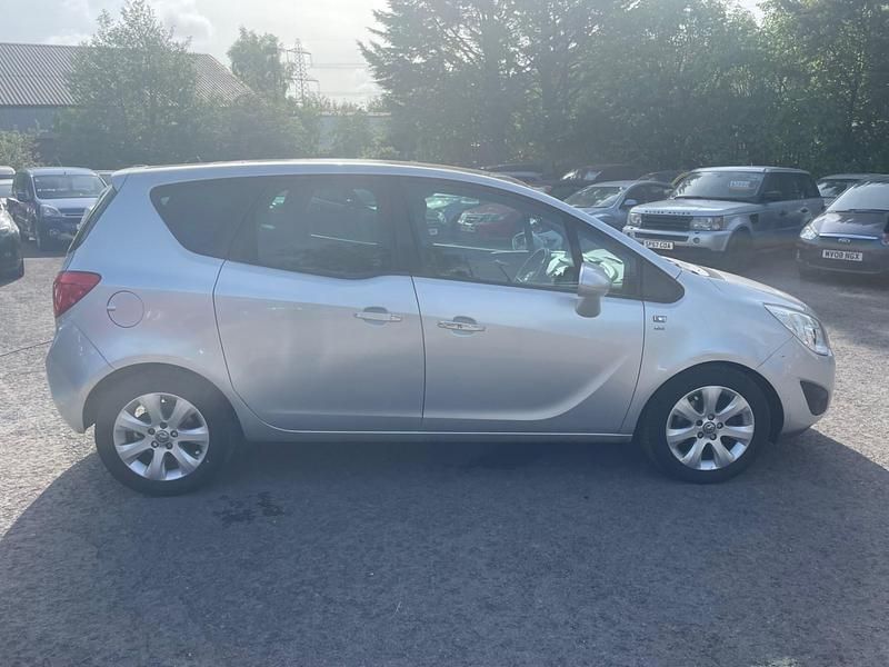 Used Vauxhall Meriva 2010 Silver MPV