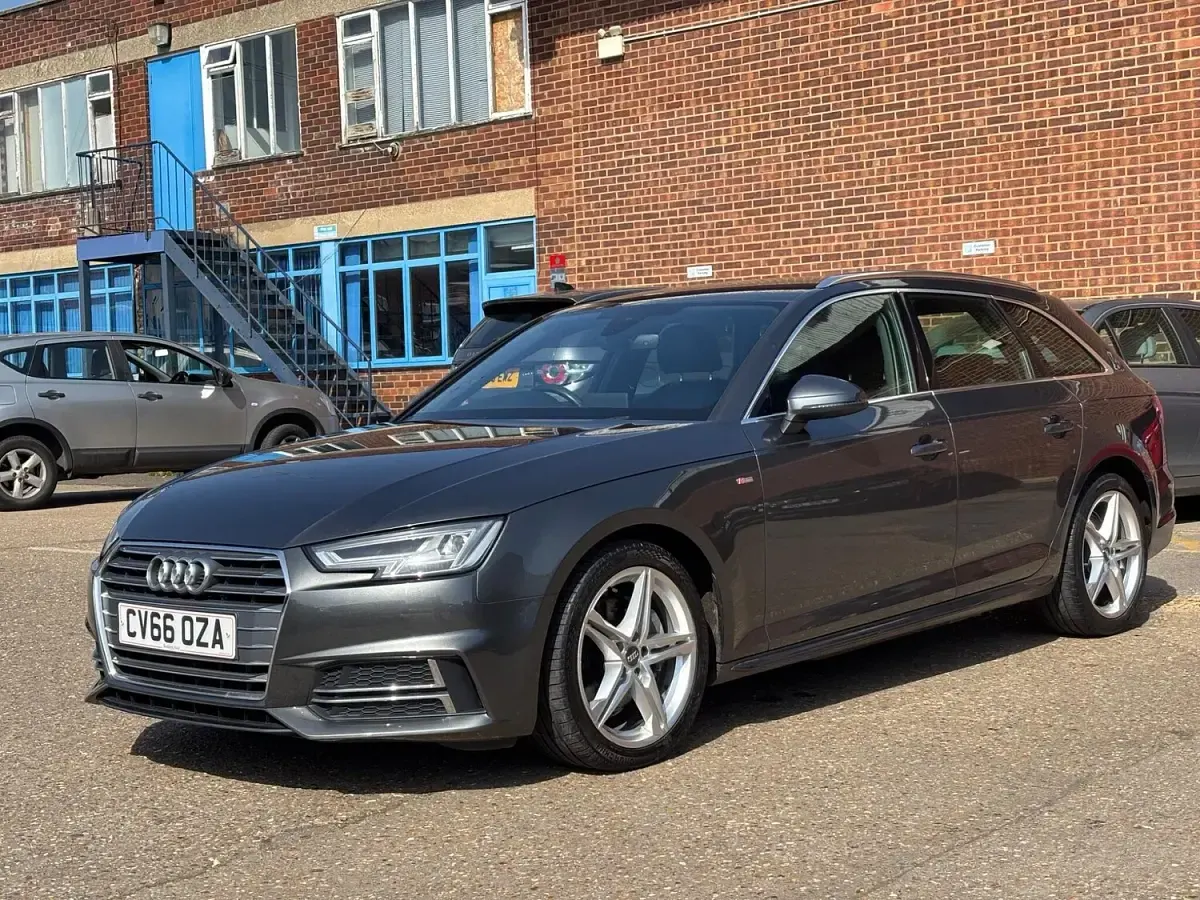 Used Audi A4 S-Line 190 HP (139 kW) 2016 Grey Estate