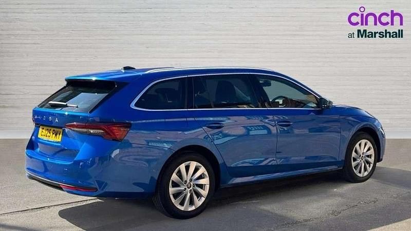 Used Skoda Octavia SE L 150 HP (110 kW) 2025 Blue Estate