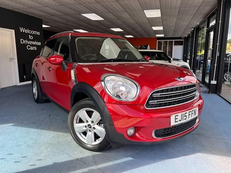 Red Used 2015 Mini One Countryman SUV | £7,999 (Fair price) - Image 1/4