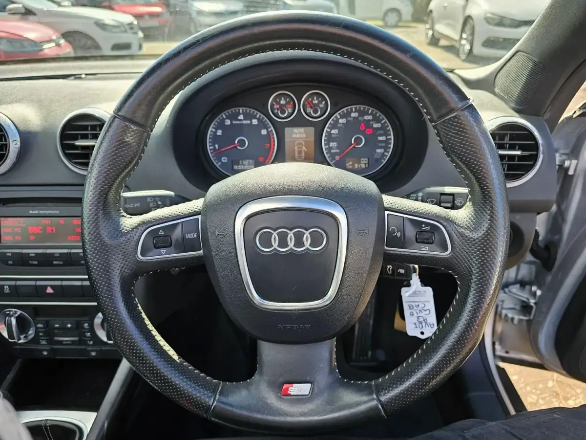Usado Audi A3 Cabriolet S-Line 2010 Prateado Cabrios
