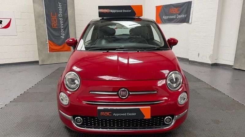 Used Fiat 500 Lounge 69 HP (50 kW) 2018 Red Hatchback