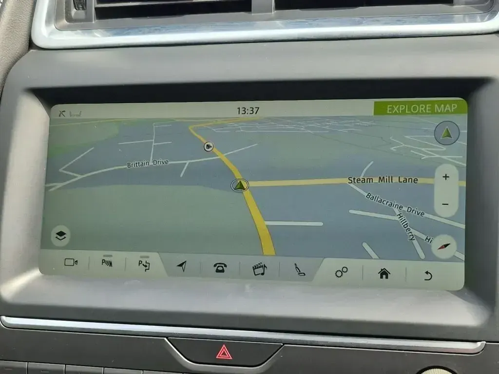 Used Jaguar E-Pace R-Dynamic 180 HP (132 kW) 2019 Silver SUV