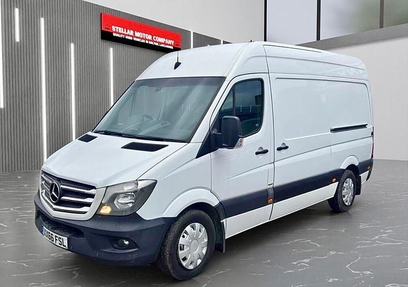 Used Mercedes Sprinter 163 HP (119 kW) 2020 White Van