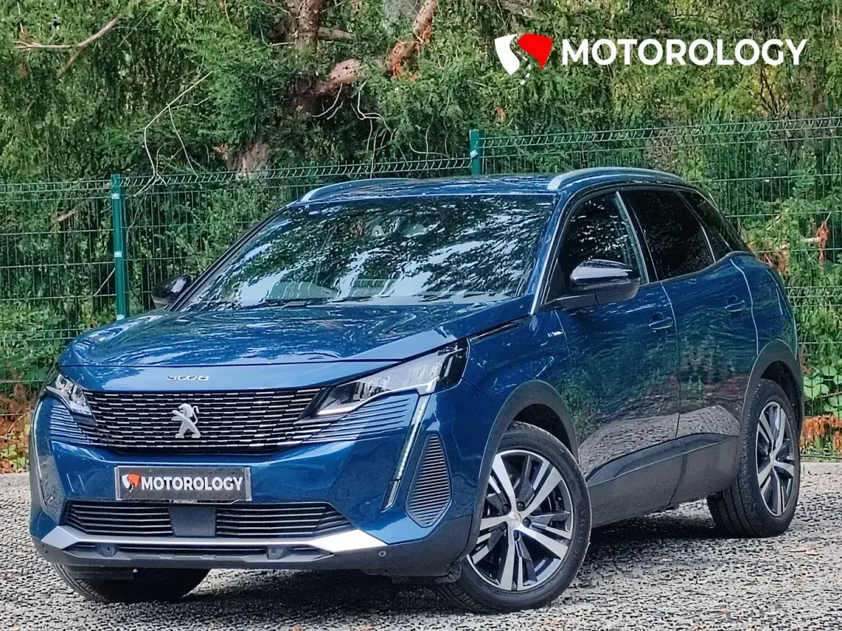 Used Peugeot 3008 Active+ 222 HP (163 kW) 2023 Blue SUV