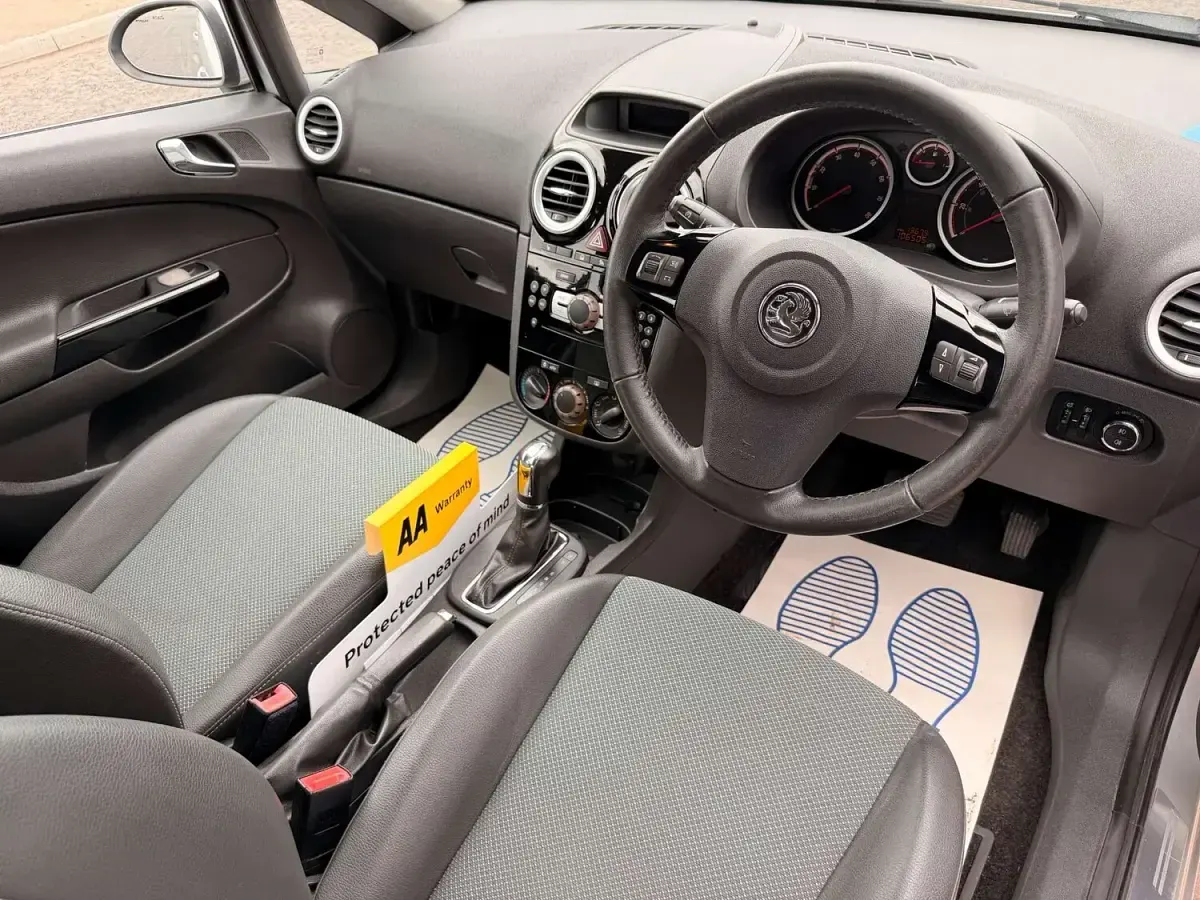 Used Vauxhall Corsa 100 HP (73 kW) 2010 Silver Hatchback