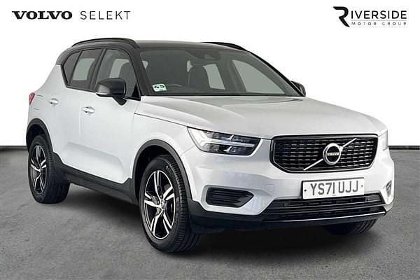 Glacier silver Used 2022 Volvo XC40 R-Design SUV | £21,950 (Fair price) - Image 1/4