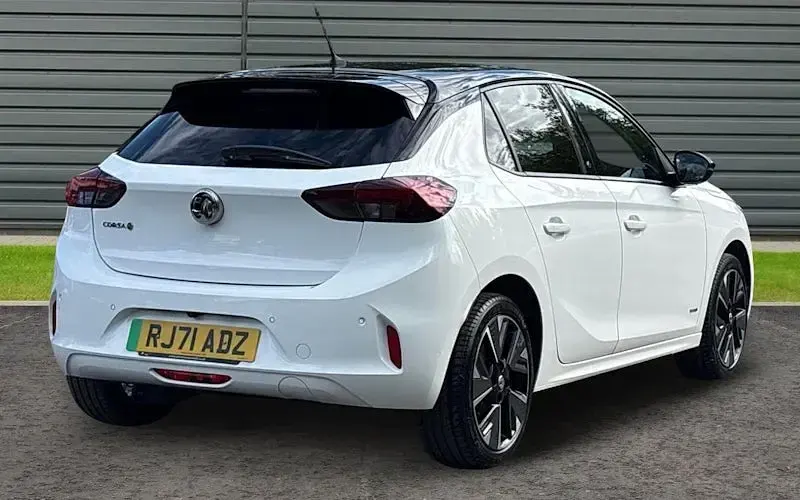 Używany Vauxhall Corsa-e 100 kW (136 KM) 2021 Hatchback