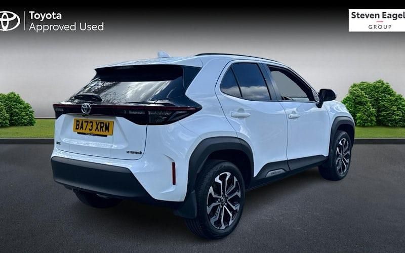 Used Toyota Yaris Hybrid Design 116 HP (85 kW) 2026 Estate