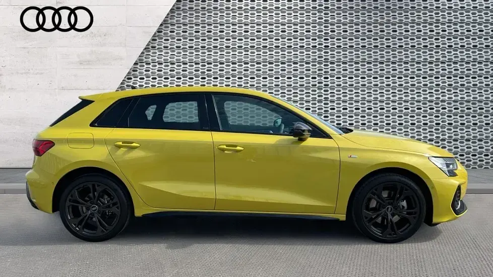 New Audi A3 Sportback e-tron Black Edition 204 HP (150 kW) 2026 Yellow Hatchback