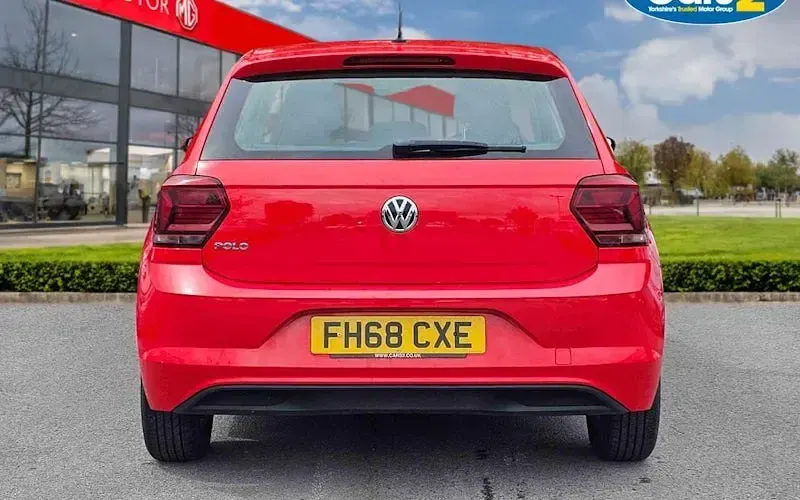 Used VW Polo SE 65 HP (47 kW) 2019 Red Hatchback