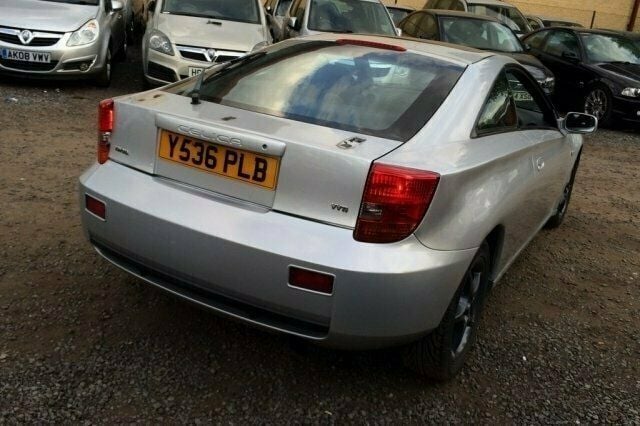Used Toyota Celica 140 HP (102 kW) 2001 Hatchback