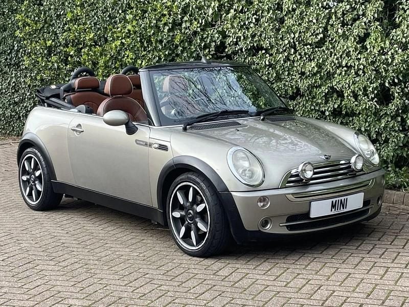 Used Mini Cooper Cabriolet 2007 Sparklingsilver metallic Cabriolet