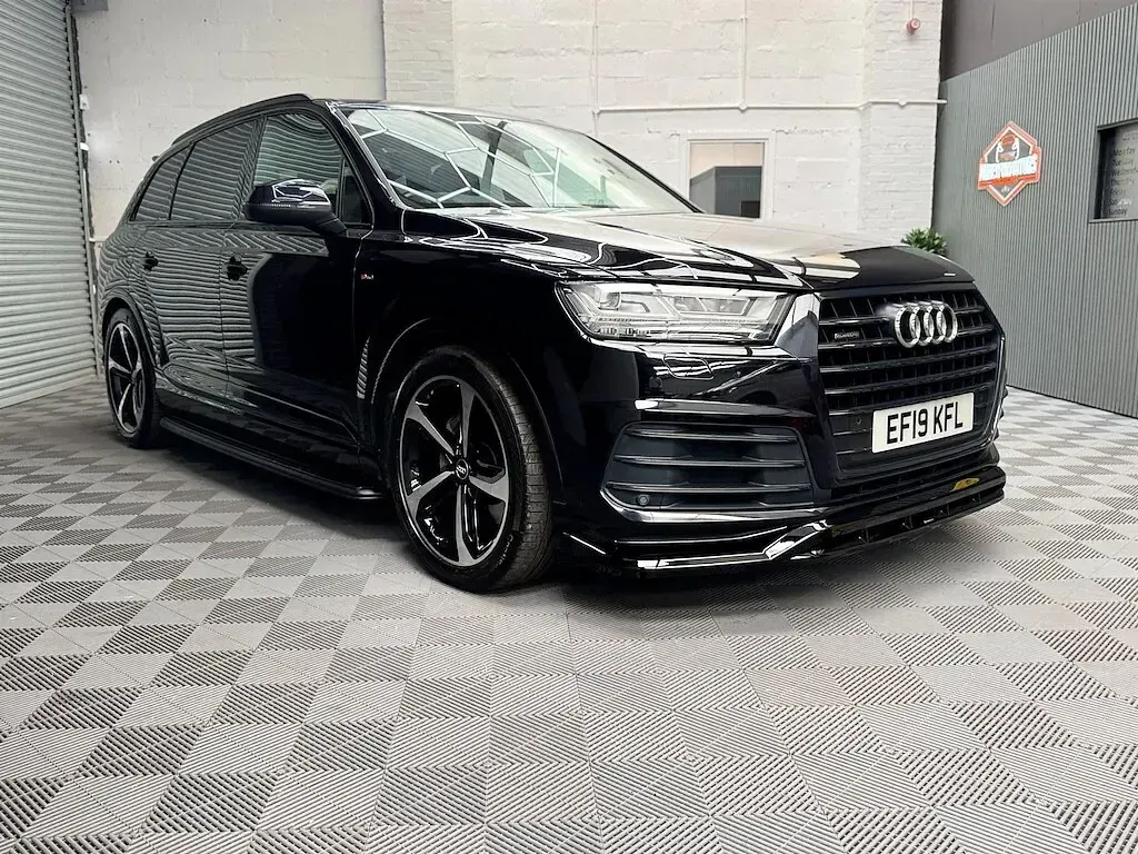 Used Audi Q7 Black Edition 286 HP (210 kW) 2019 Black SUV