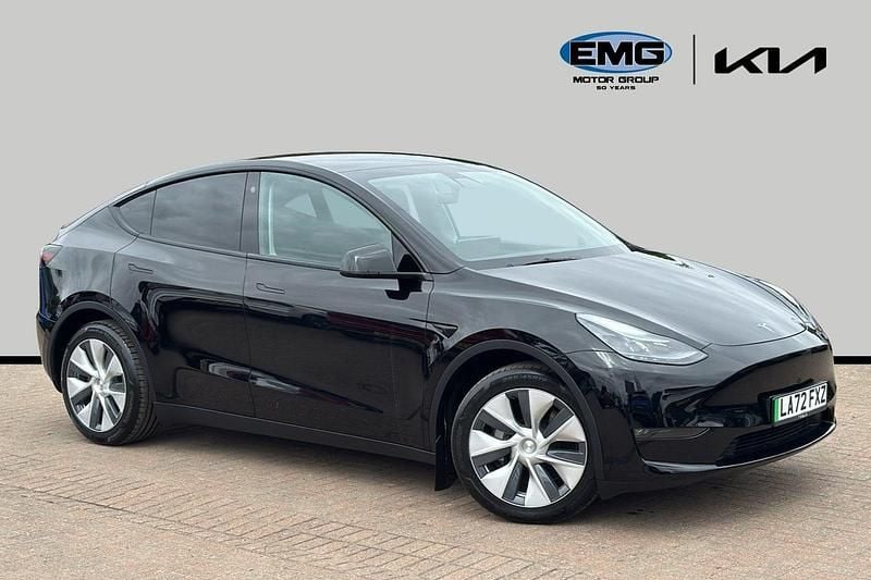 Black Used 2022 Tesla Model Y Long Range AWD SUV | £27,495 (Fair price) - Image 1/3