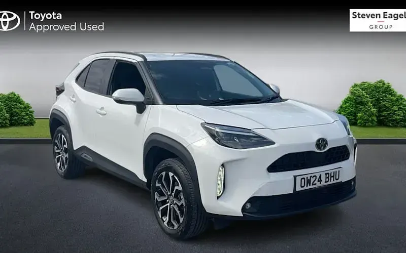 Used Toyota Yaris Cross Design 116 HP (85 kW) 2024 SUV