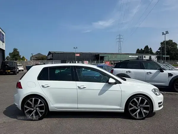 Used VW Golf VII GT 2015 White Hatchback