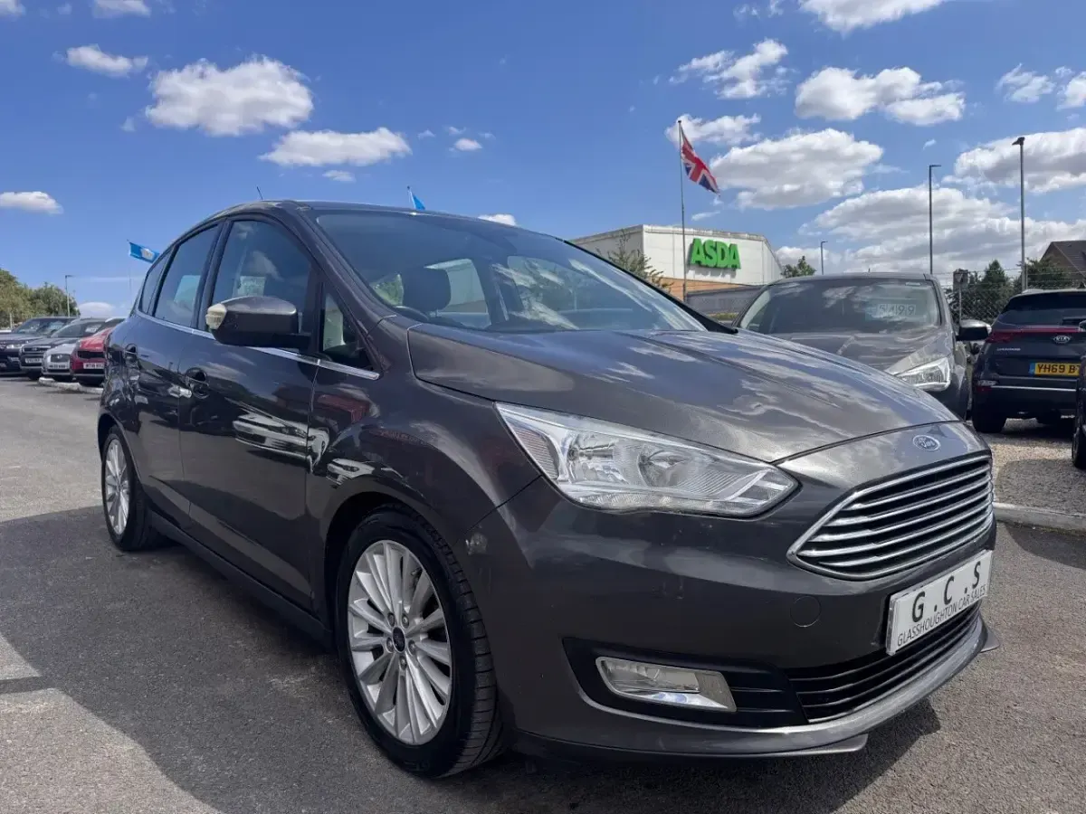 Used Ford C-MAX Titanium 120 HP (88 kW) 2015 Grey MPV