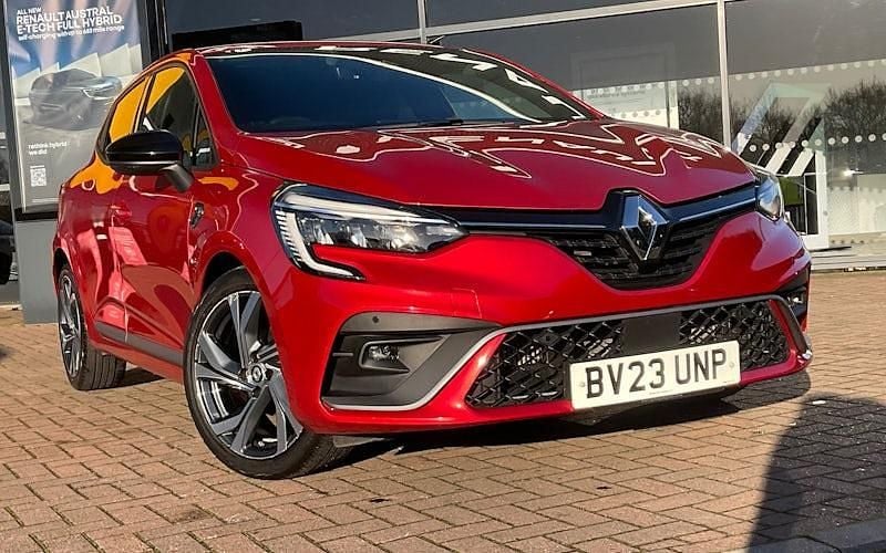Used Renault Clio V RS Line 90 HP (66 kW) 2023 Hatchback