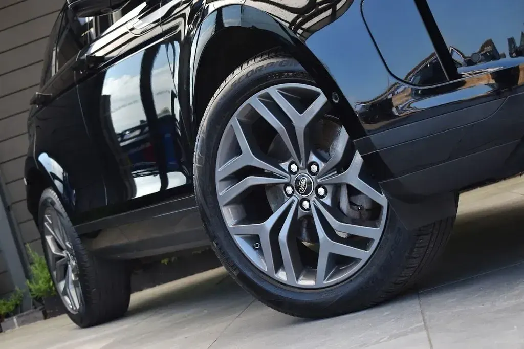 Used Land Rover Range Rover evoque SE 180 HP (132 kW) 2020 Black SUV