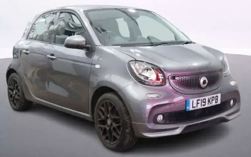 Used Smart ForFour 90 HP (66 kW) 2019 Grey Hatchback