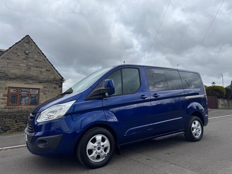 Used Ford Tourneo Titanium 2018 Blue MPV