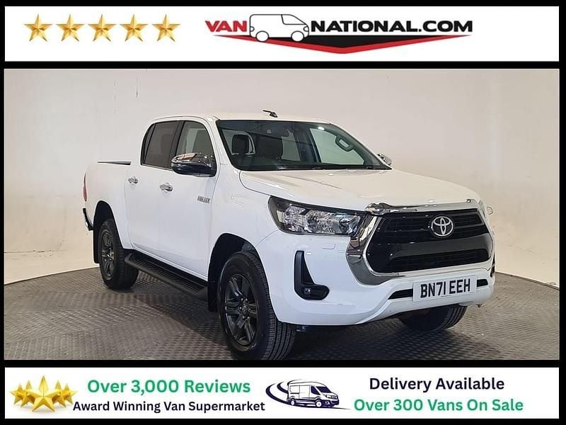 Used Toyota HiLux 150 HP (110 kW) 2021 White Pickup
