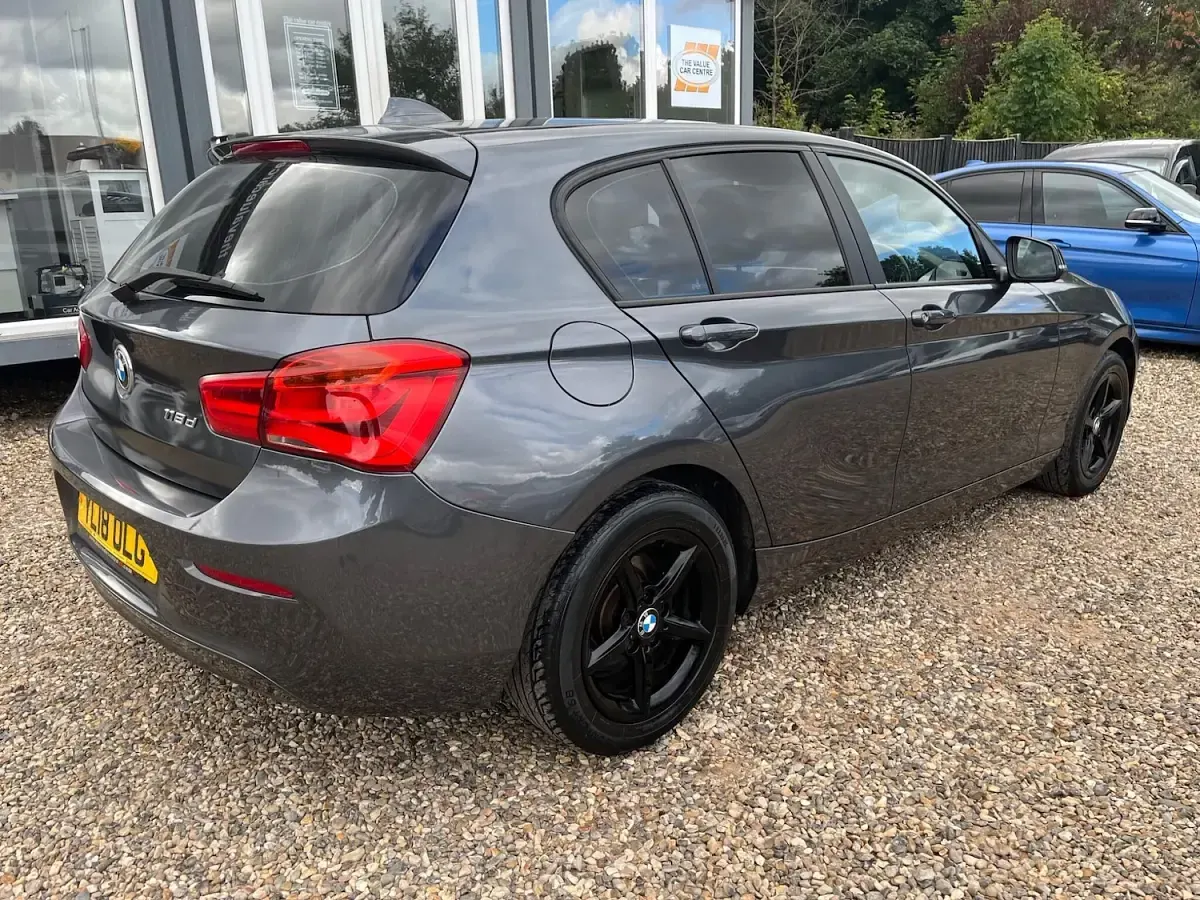 Used BMW 118 Performance 150 HP (110 kW) 2018 Grey Hatchback