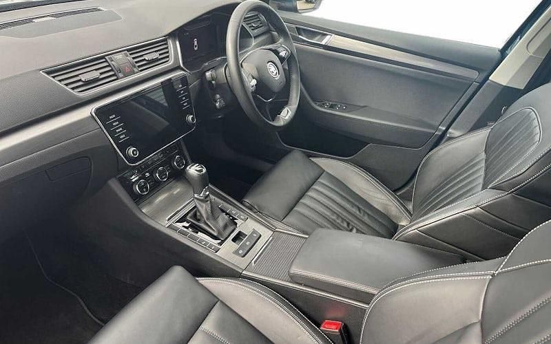 Used Skoda Superb SE L 150 HP (110 kW) 2023 Blue Hatchback