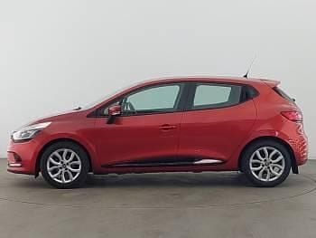 Used Renault Clio IV Dynamique 90 HP (66 kW) 2017 Red Hatchback