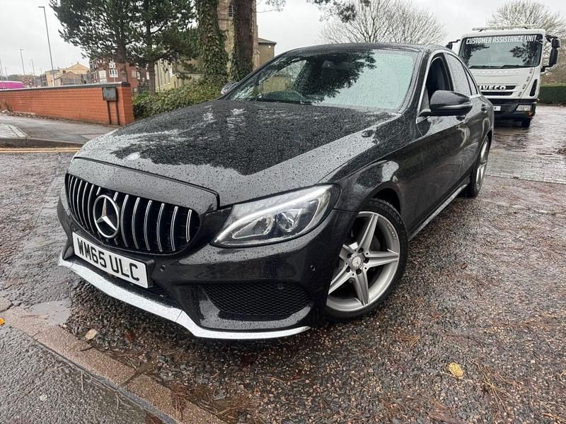 Second-hand Mercedes C220 AMG line 170 CP (125 kW) 2016 Negru Berlinǎ