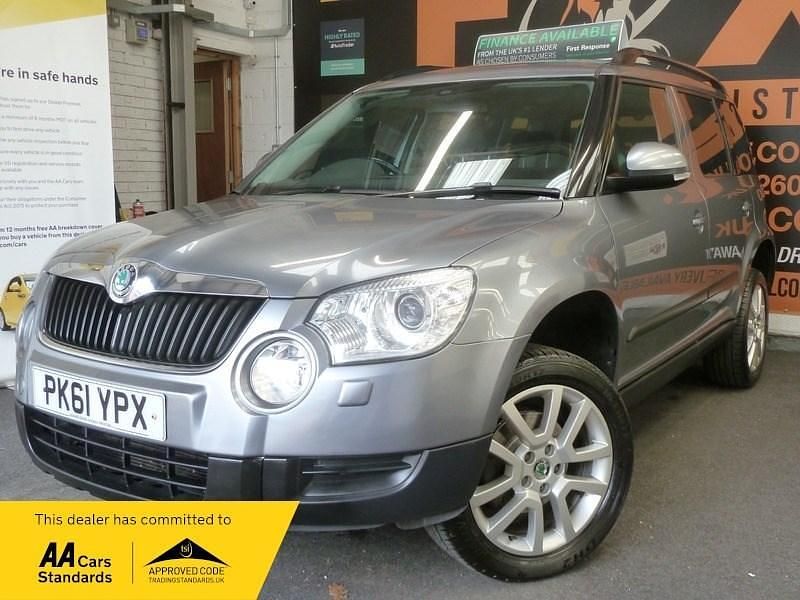 Grey Used 2011 Skoda Yeti Elegance SUV | £7,500 (A bit pricey) - Image 1/3