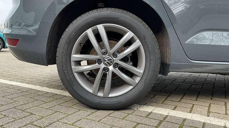 Used VW Touran Match 150 HP (110 kW) 2025 Grey MPV