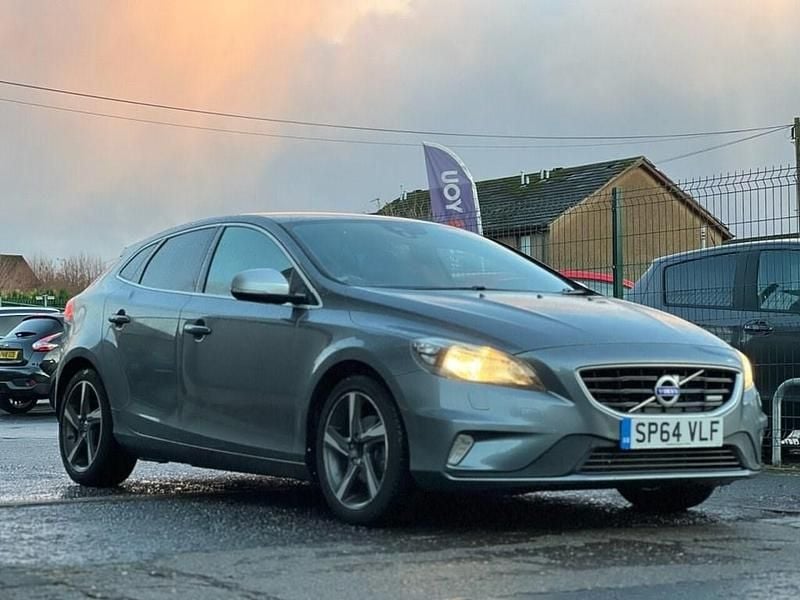 Grey Used 2014 Volvo V40 R-Design Estate | £7,495 (Fair price) - Image 1/4