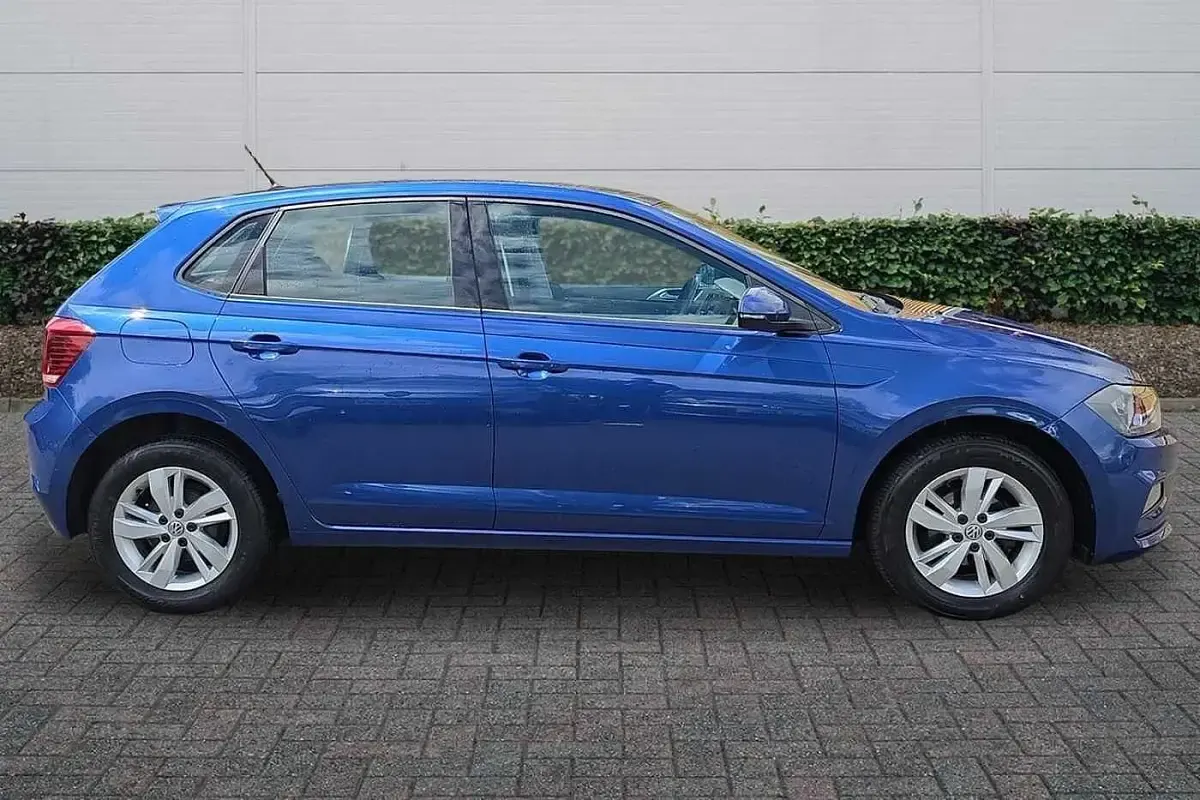 Used VW Polo SE 2018 Blue Hatchback