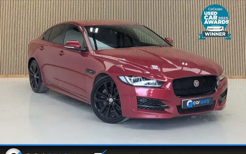 Used Jaguar XE Ingenium 200 HP (147 kW) 2018 Sedan