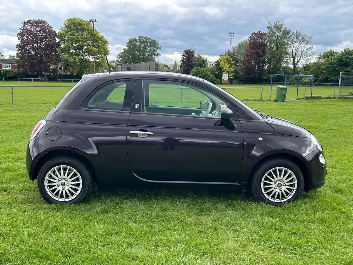 Used Fiat 500 Pop 2013 Mauve/purple Hatchback