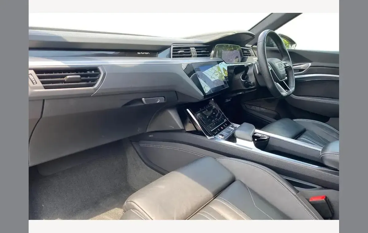 Used Audi Q4 e-tron Comfort 219 kW (299 HP) 2022 Black SUV