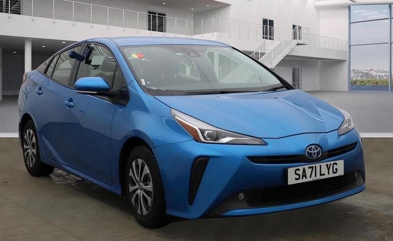 Blue Used 2021 Toyota Prius Active Hatchback | £14,490 - Image 1/4