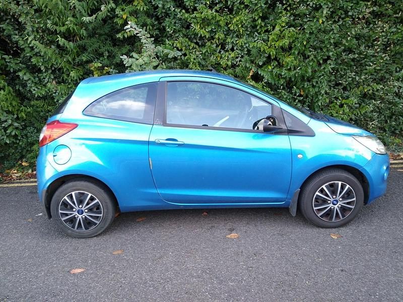 Used Ford Ka 69 HP (50 kW) 2012 Blue Hatchback