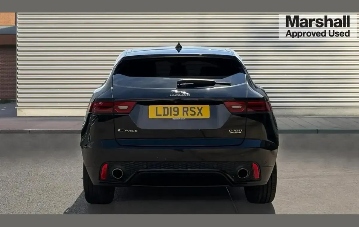 Used Jaguar E-Pace R-Dynamic 180 HP (132 kW) 2019 Black SUV