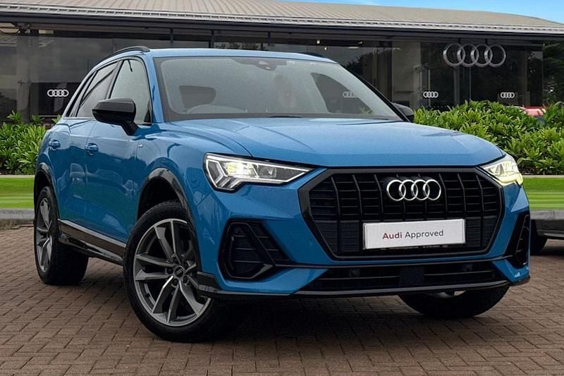 Used Audi Q3 Black Edition 150 HP (110 kW) 2022 Blue SUV