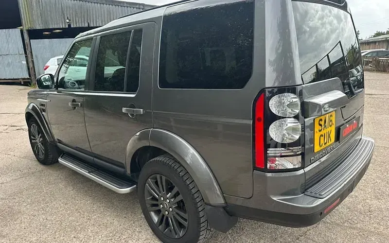 Used Land Rover Discovery 4 Graphite 256 HP (188 kW) 2016 SUV