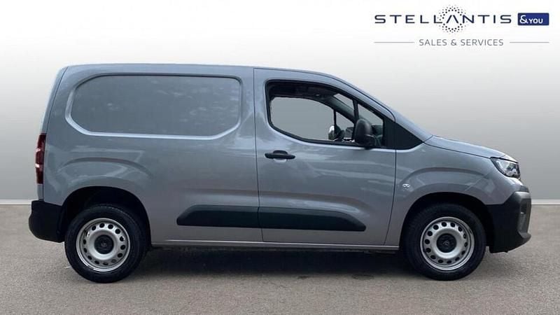 Grey Used 2024 Peugeot Partner MPV | £16,995 (Fair price) - Image 1/4