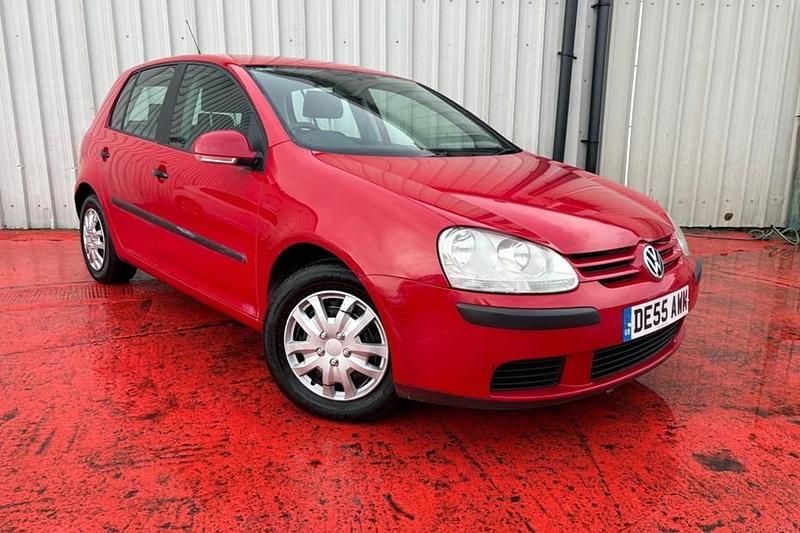 Used VW Golf IV S 2005 Red Hatchback