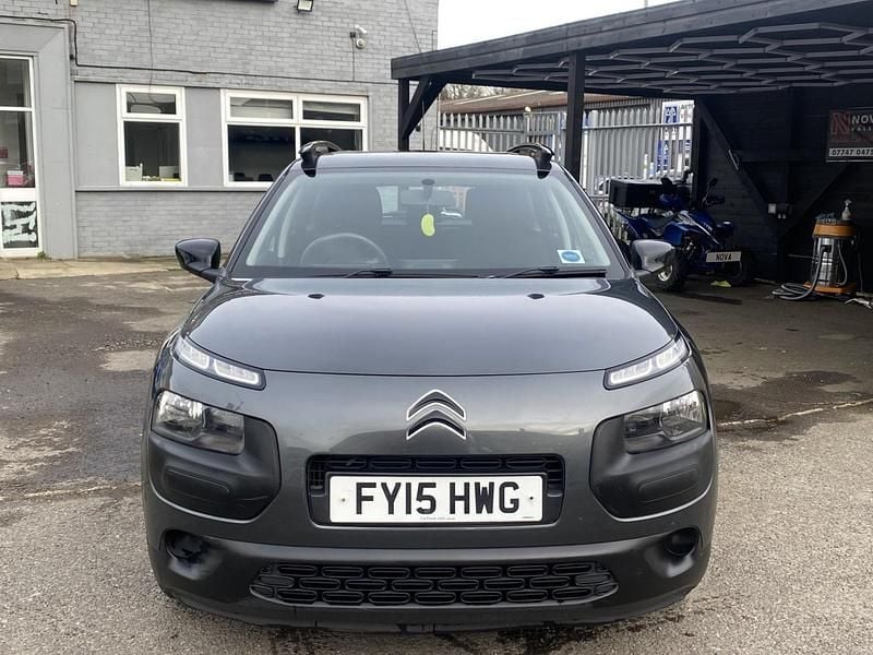 Gebraucht Citroën C4 Cactus Feel 100 PS (73 kW) 2015 Grau Kleinwagen
