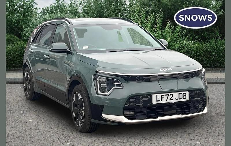 Used Kia e-Niro 150 kW (204 HP) 2023 Green SUV